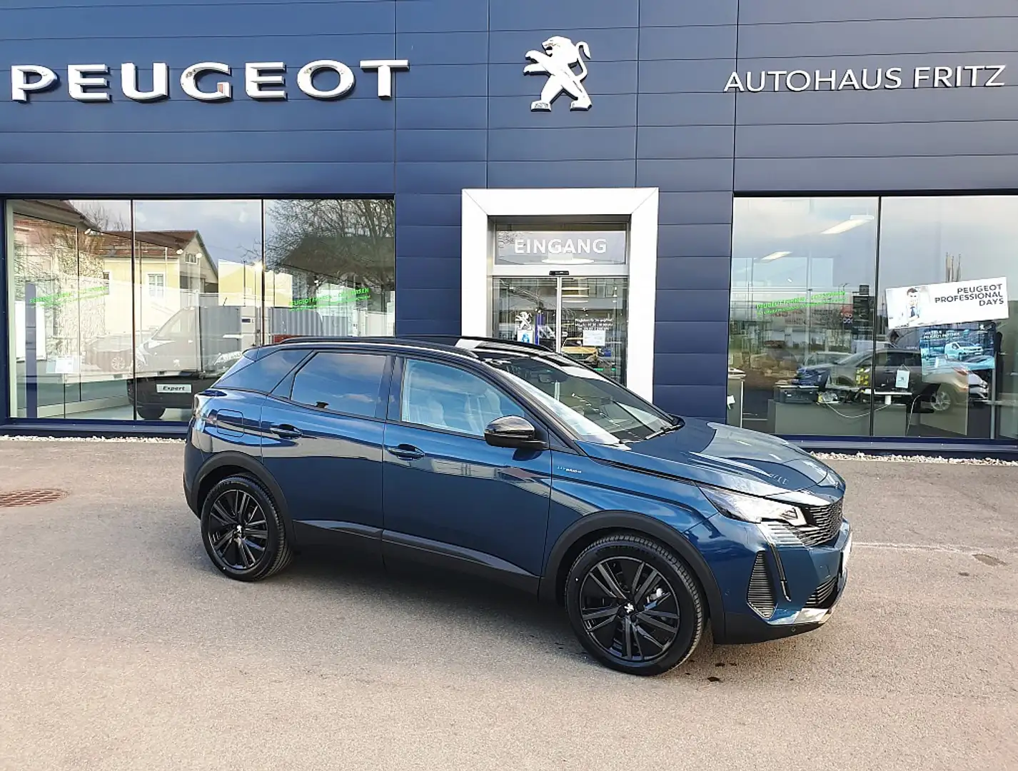 Peugeot 3008 Hybrid 300 e-EAT8 GT Pack Aut. m. "Black Pack" ... Blau - 2