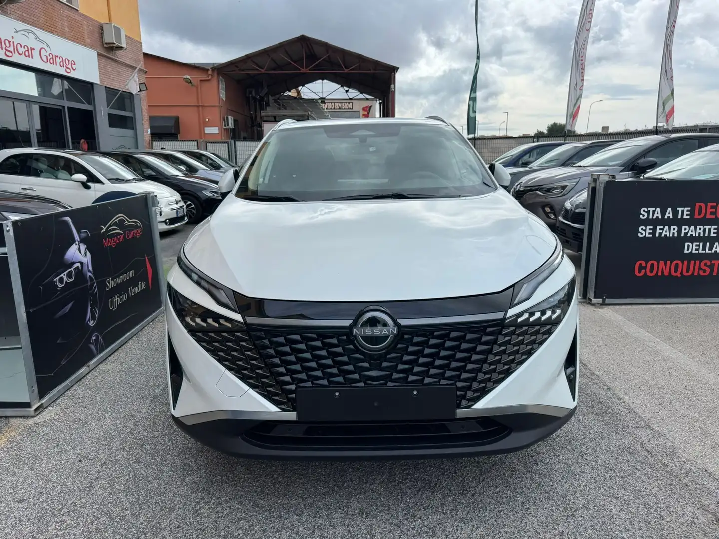 Nissan Qashqai Qashqai 1.3 mhev N-Connecta 2wd 158cv xtronic Bianco - 2