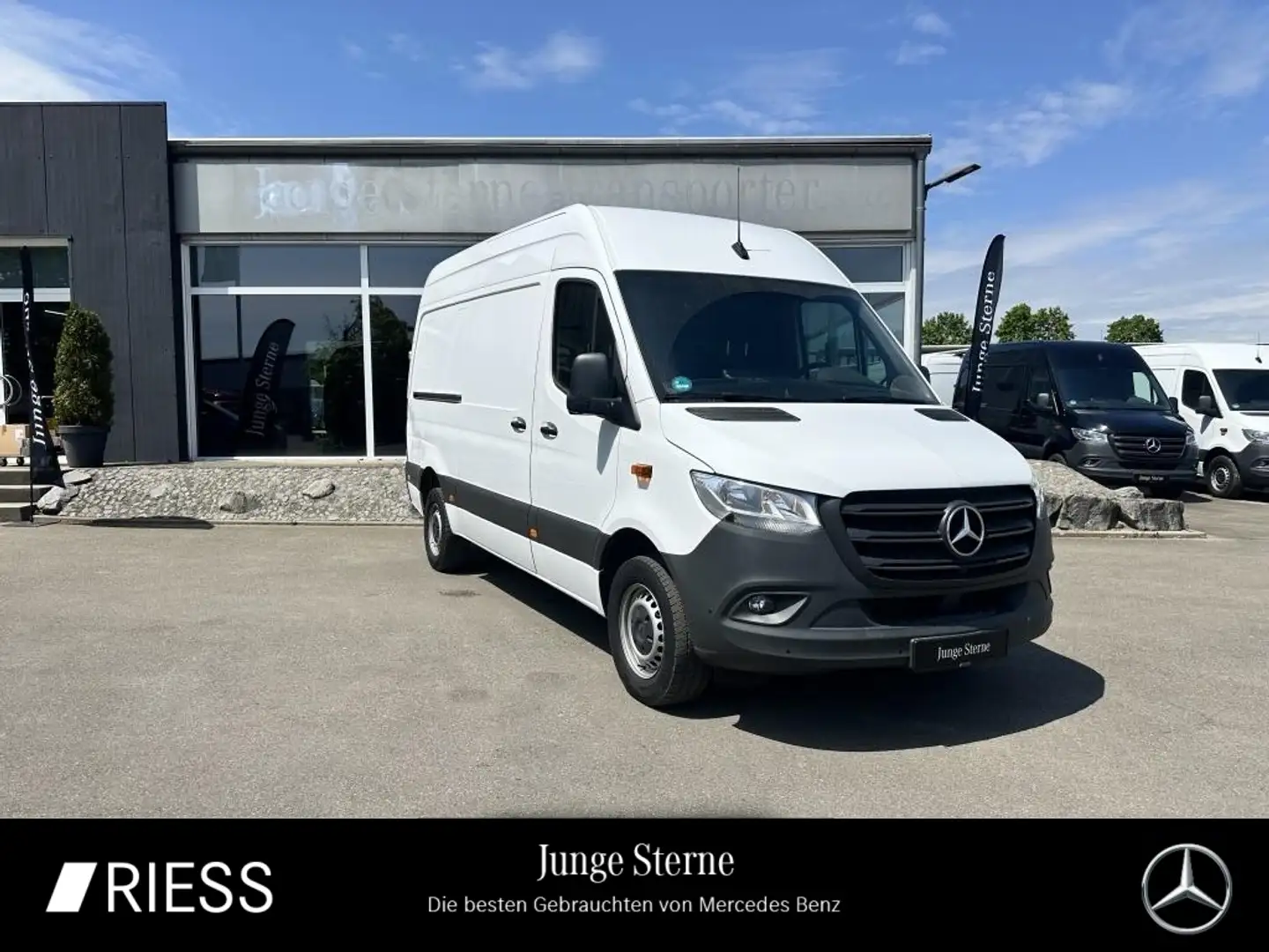 Mercedes-Benz Sprinter 317 CDI KA/L2H2/3665/KLIMA/MBUX/NAVI/360/KAMERA/TE Wit - 1
