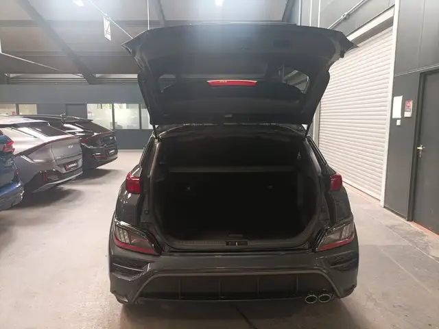 Hyundai Kona view 6