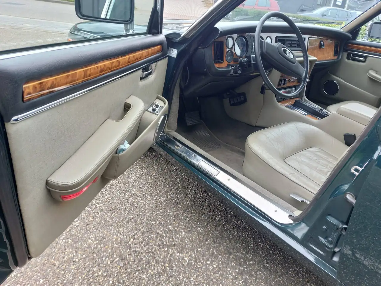Jaguar XJ6 Aut., foto 8