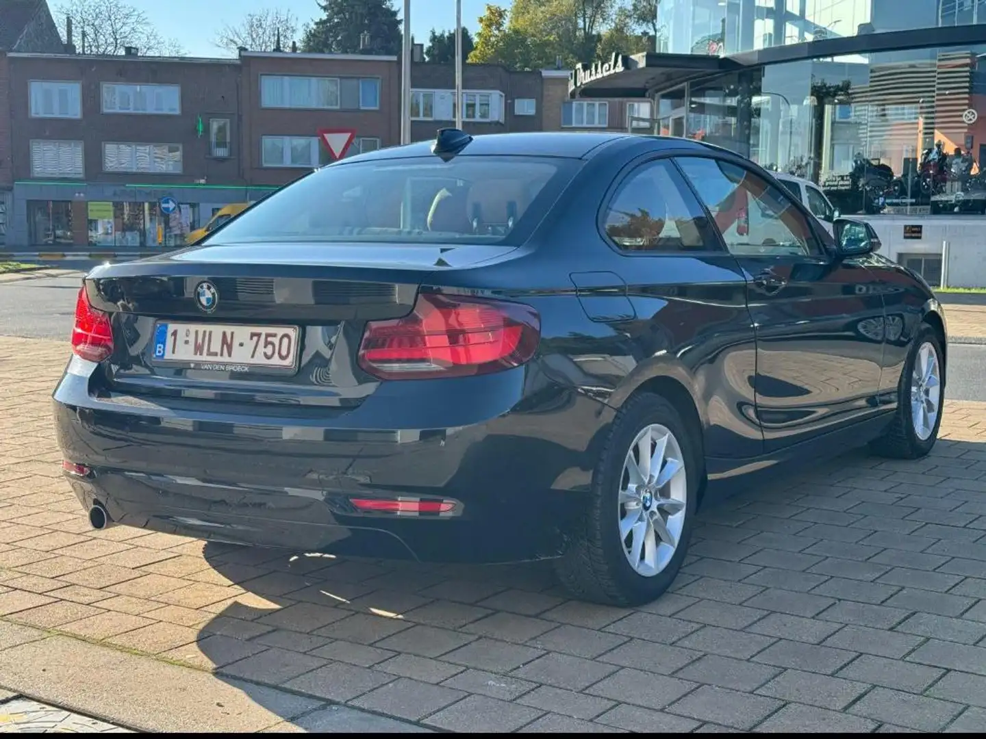 BMW 218 218i Coupe Aut. Advantage Zwart - 1