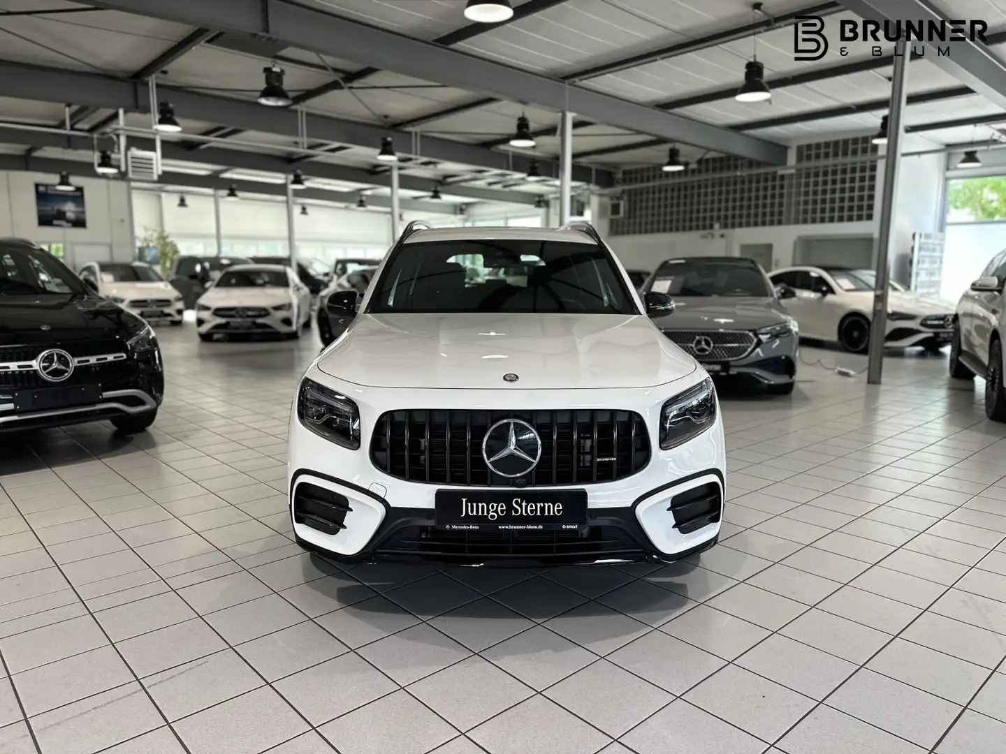 Mercedes-Benz GLB 35 AMG GLB 35 4M Standhzg,AHK,2xNight,Multi LED,21 Zoll Bianco - 2