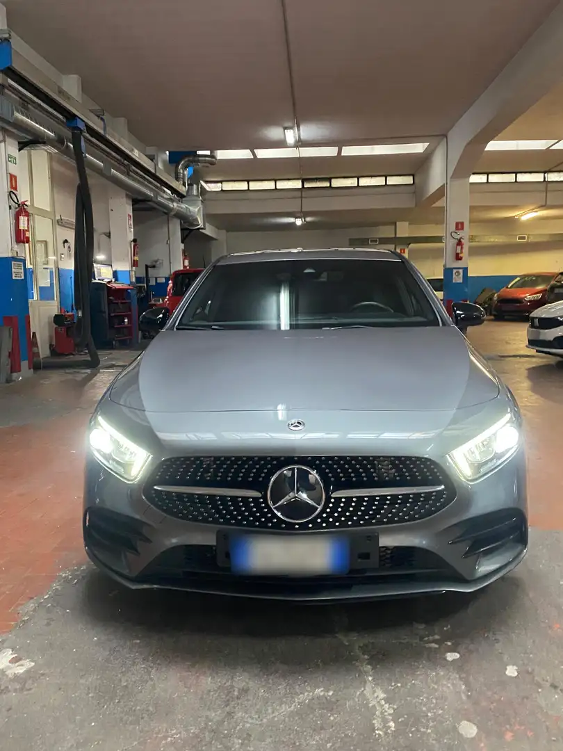 Mercedes-Benz A 250 Premium auto - 2