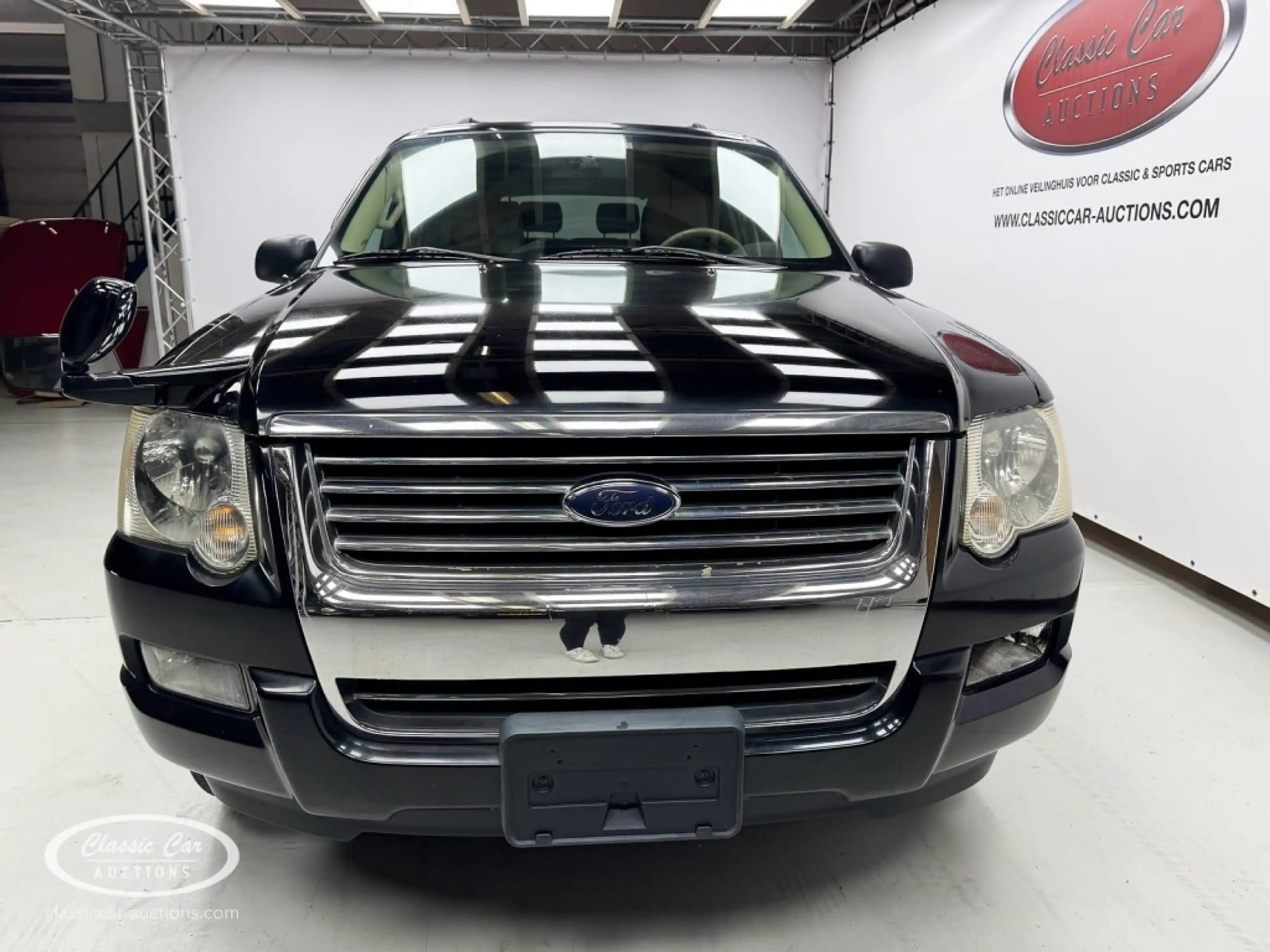 Ford Explorer V6 - ONLINE AUCTION — photo 2