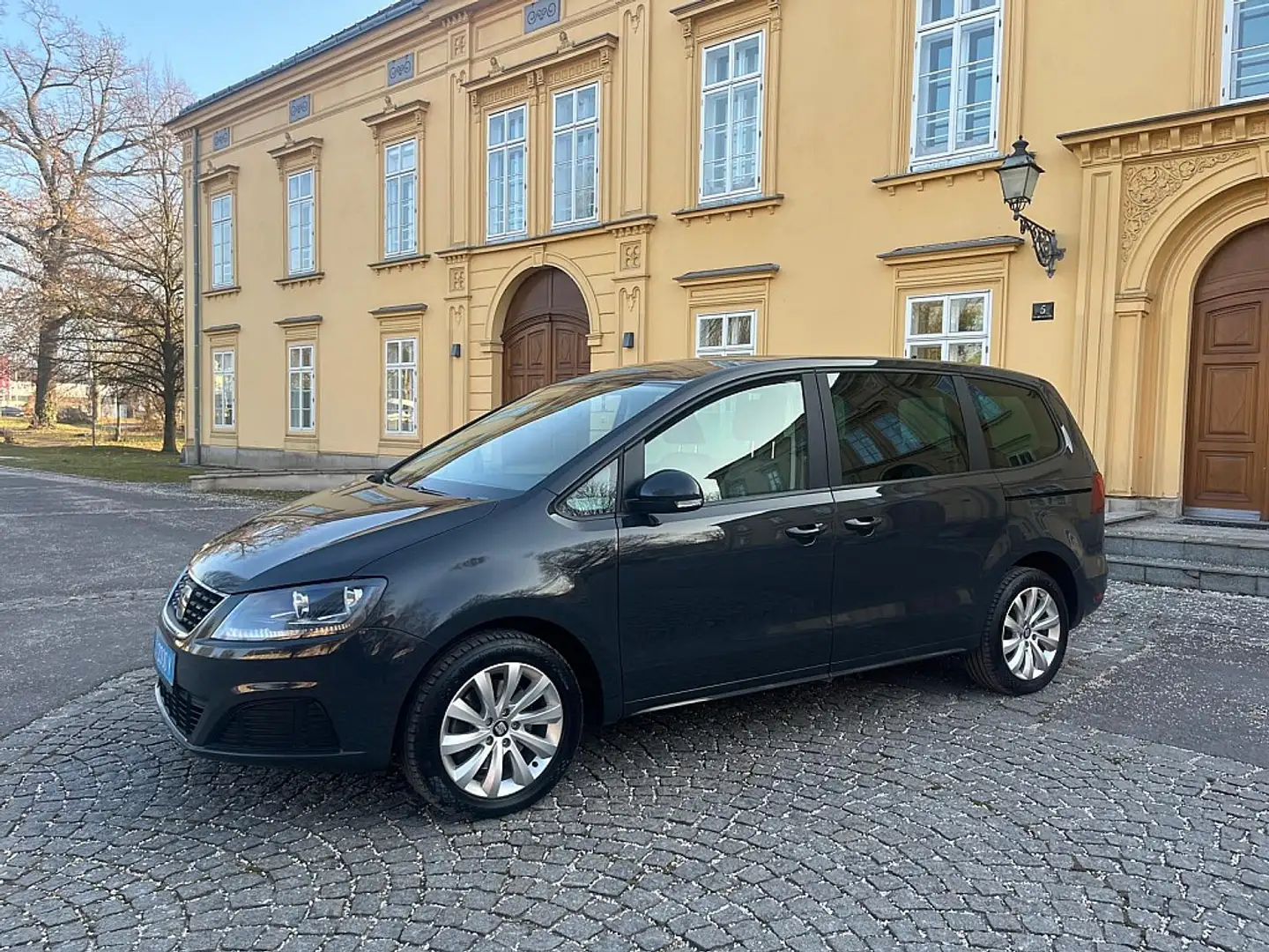 SEAT Alhambra Business 2,0 TDI DSG, Tempomat,  Multifunktions... Gris - 2