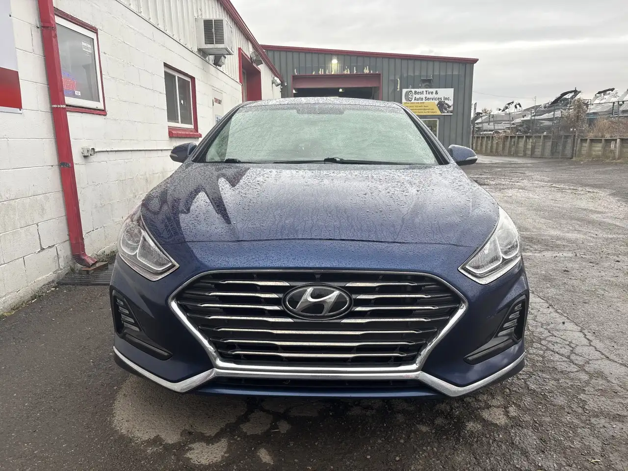 Hyundai SONATA снимка Hyundai SONATA