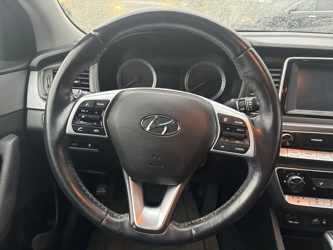 Hyundai SONATA снимка Hyundai SONATA