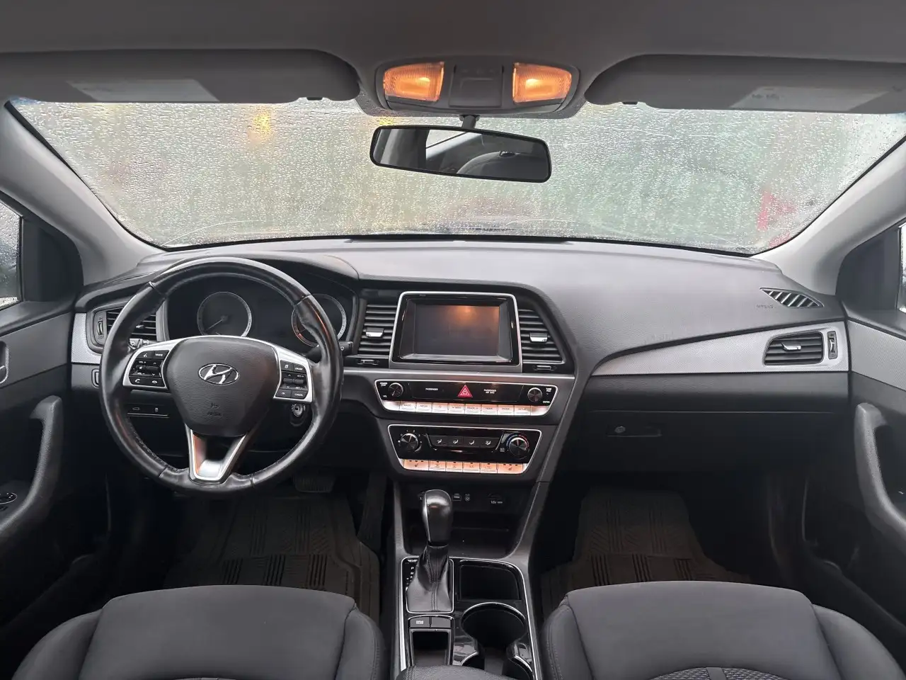Hyundai SONATA снимка Hyundai SONATA