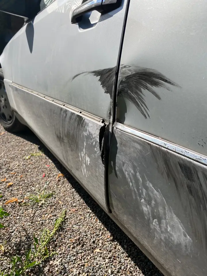 Mercedes-Benz E 220, foto 5