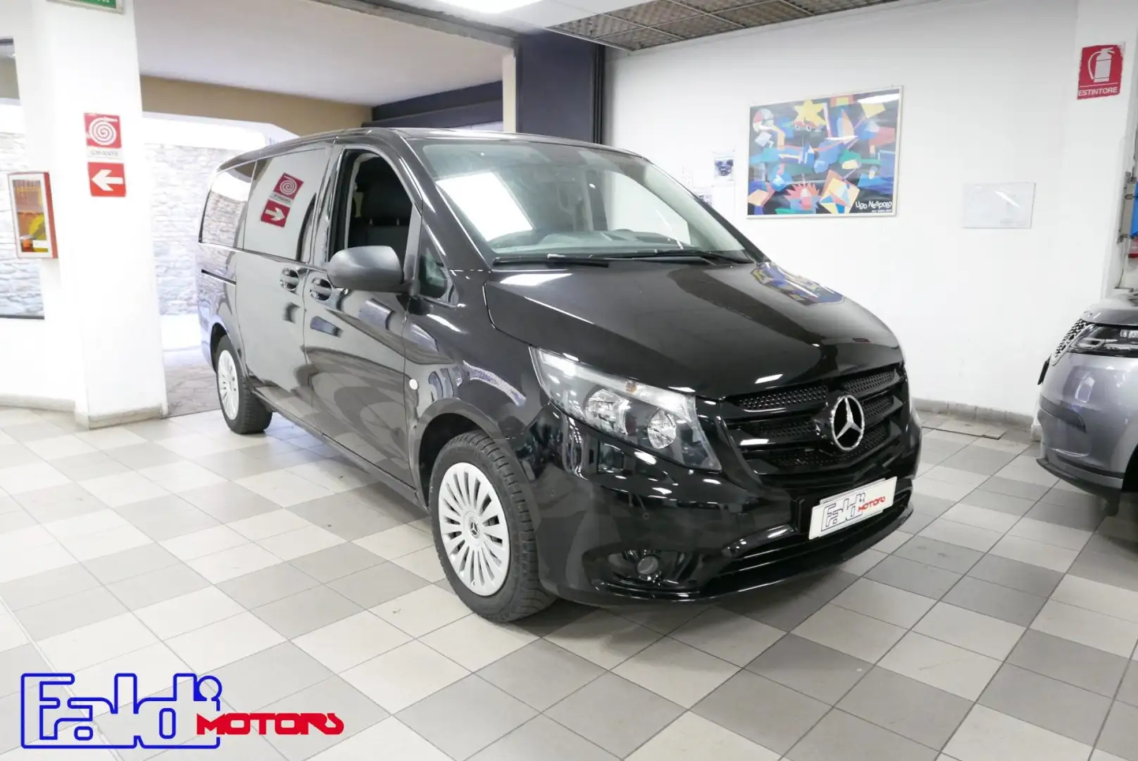 Mercedes-Benz Vito 2.0 116 CDI PC-SL Tourer Long Autom. 9 posti Noir - 1