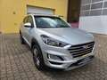 Hyundai TUCSON CRDI Aut.*LED/NAVI/TEMPOMAT/KAMERA/PDC/SHZG* Grau - thumbnail 3