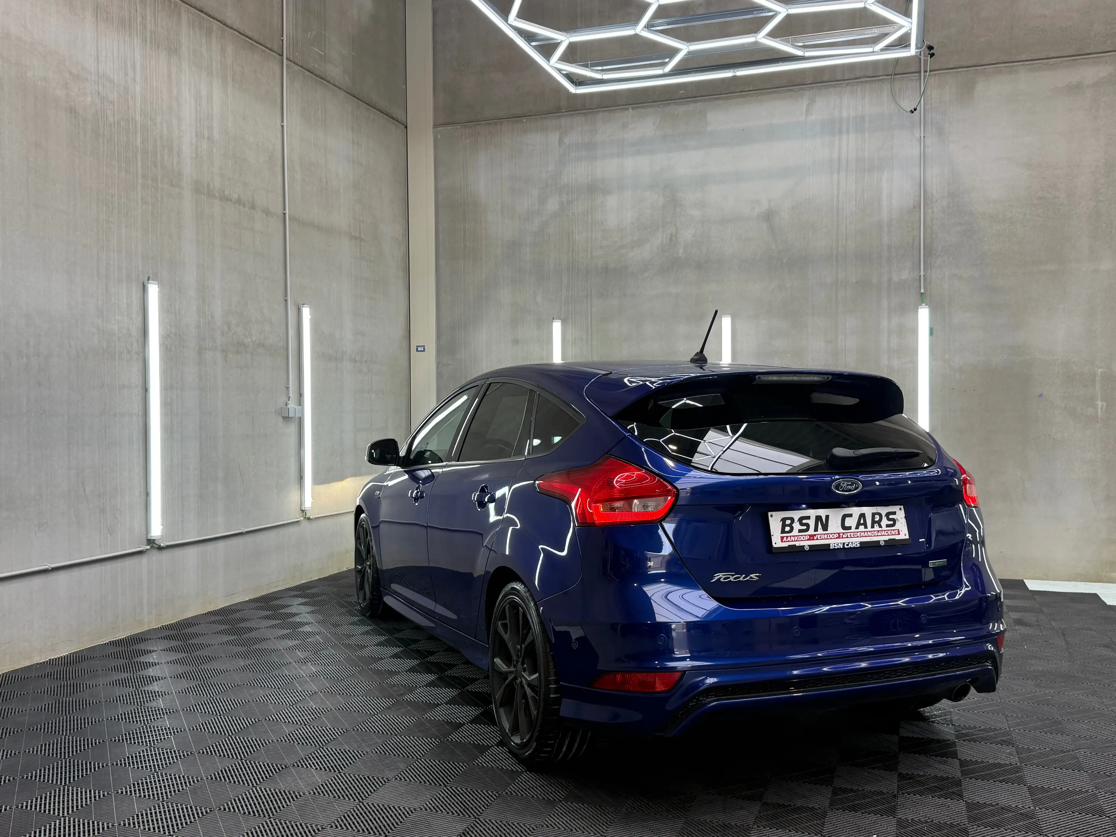 Ford Focus 1.5 ST Line/CAMERA/CARPLAY/SFEER/GARANTIE — photo 3