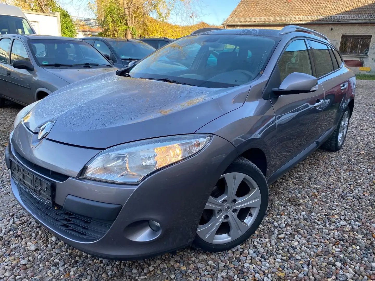 Renault Megane III Grandtour Dynamique Grau - 1