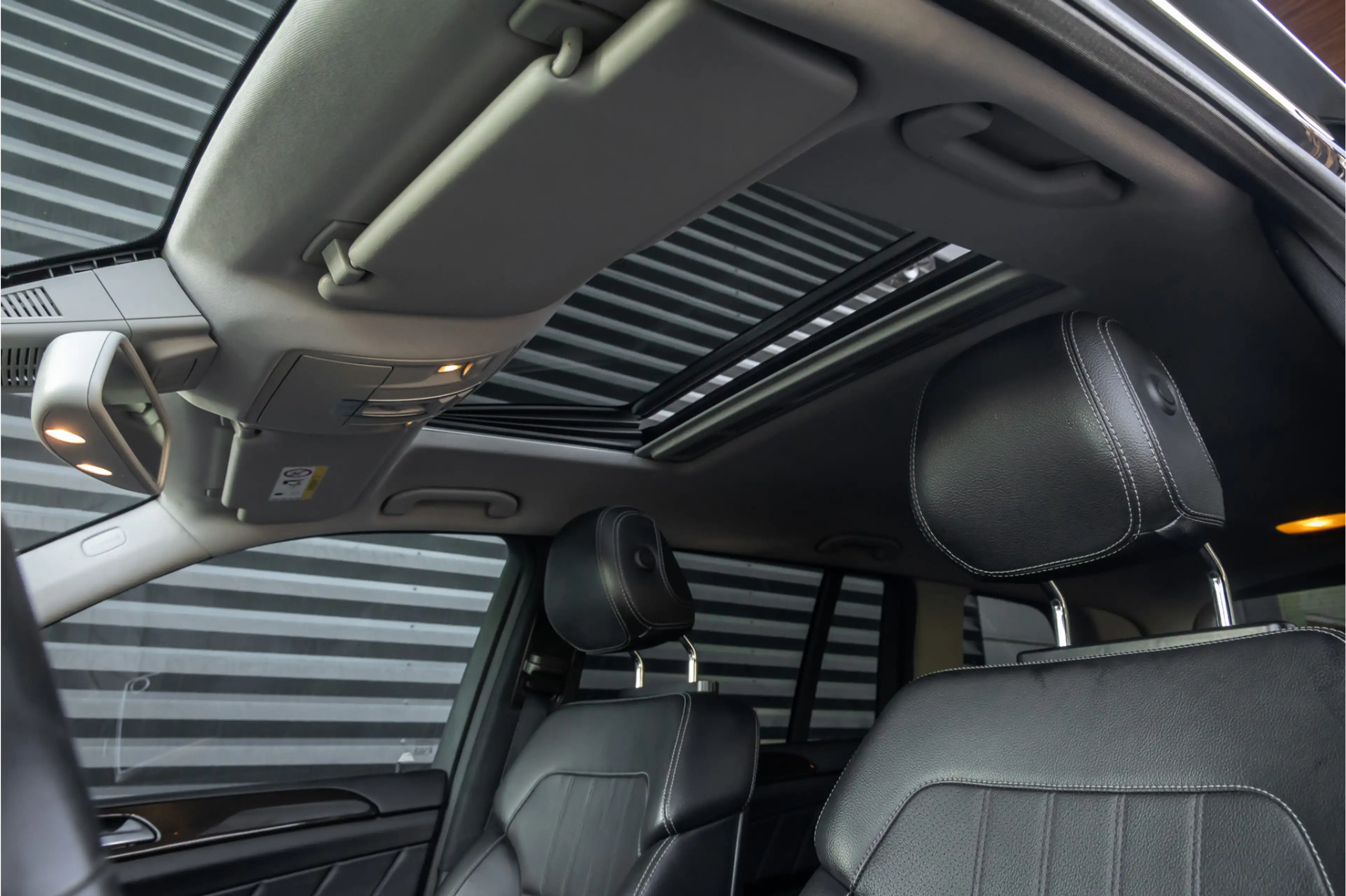 Mercedes-Benz GL 350 BlueTEC 4-Matic — photo 32