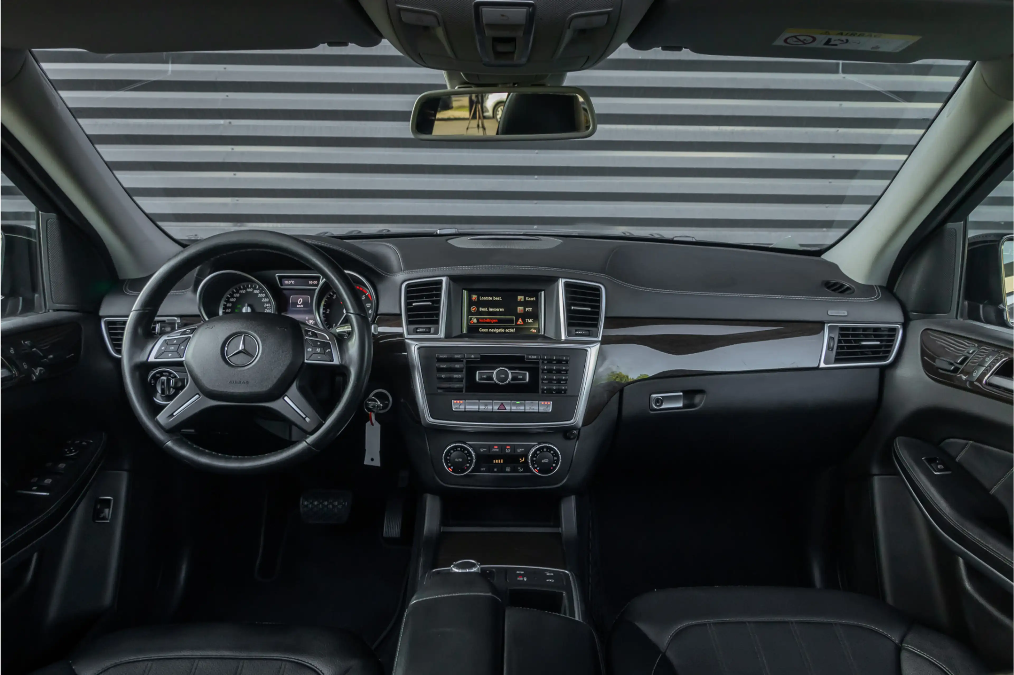 Mercedes-Benz GL 350 BlueTEC 4-Matic — photo 18