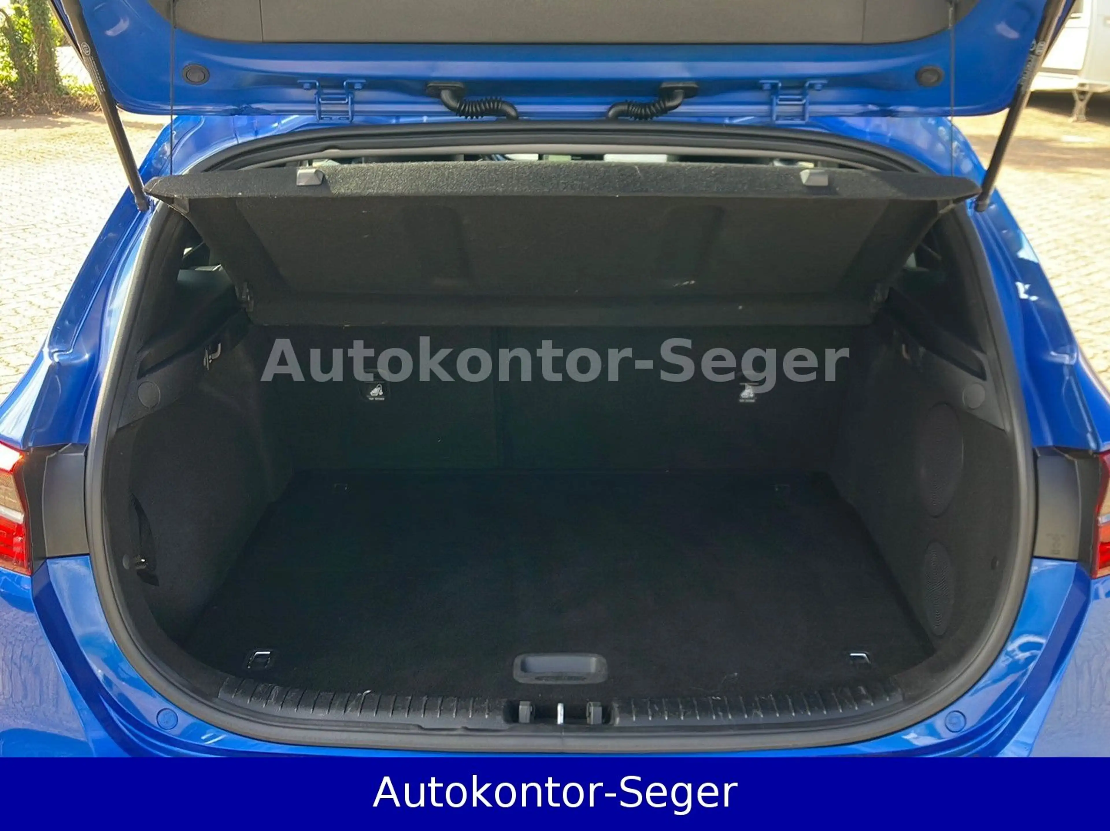 Kia Ceed / cee'd Ceed Platinum Edition — photo 7