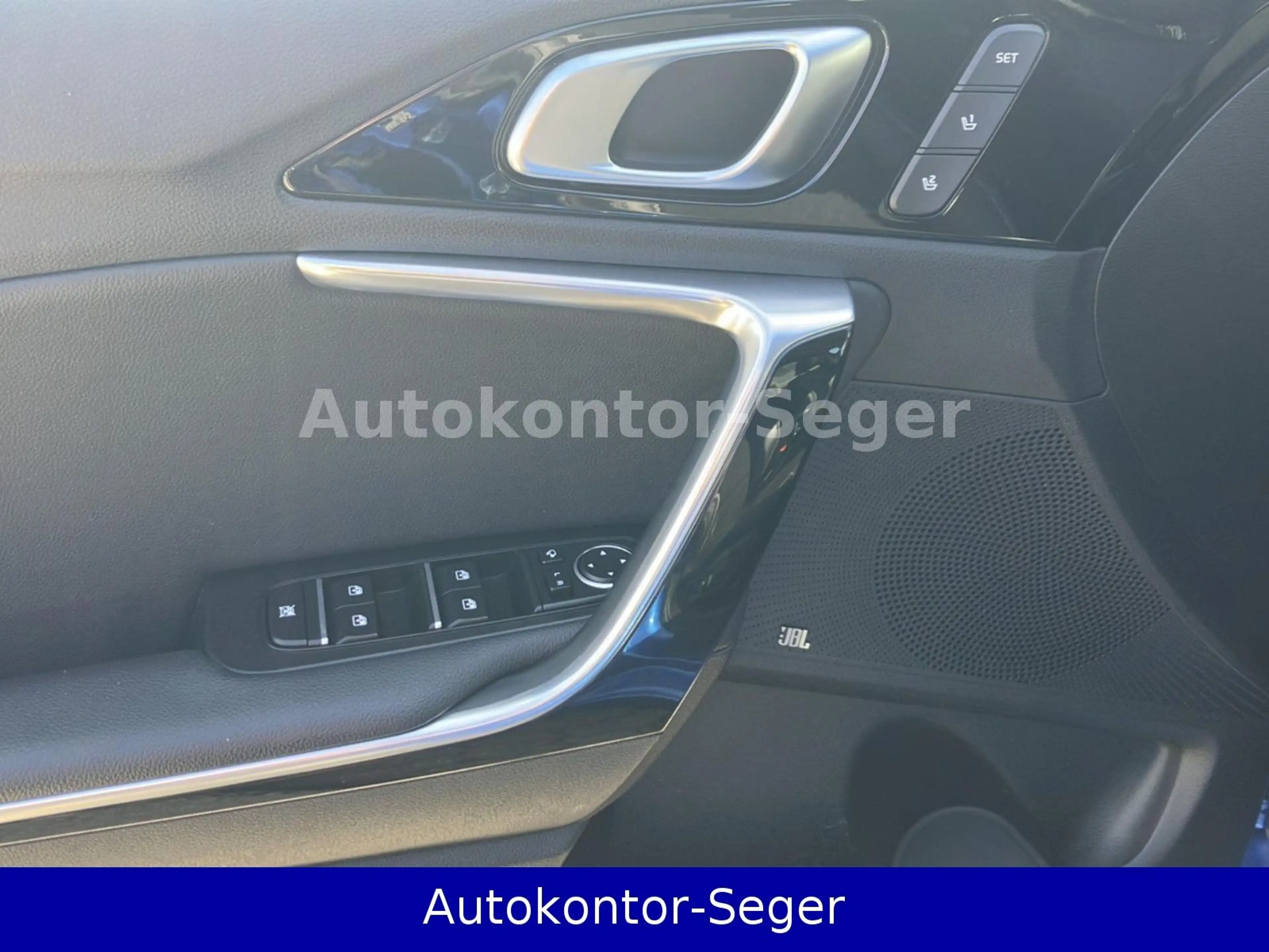 Kia Ceed / cee'd Ceed Platinum Edition — photo 13