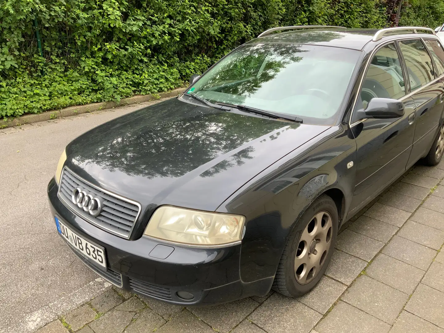 Audi A6 2.4 Negru - 1