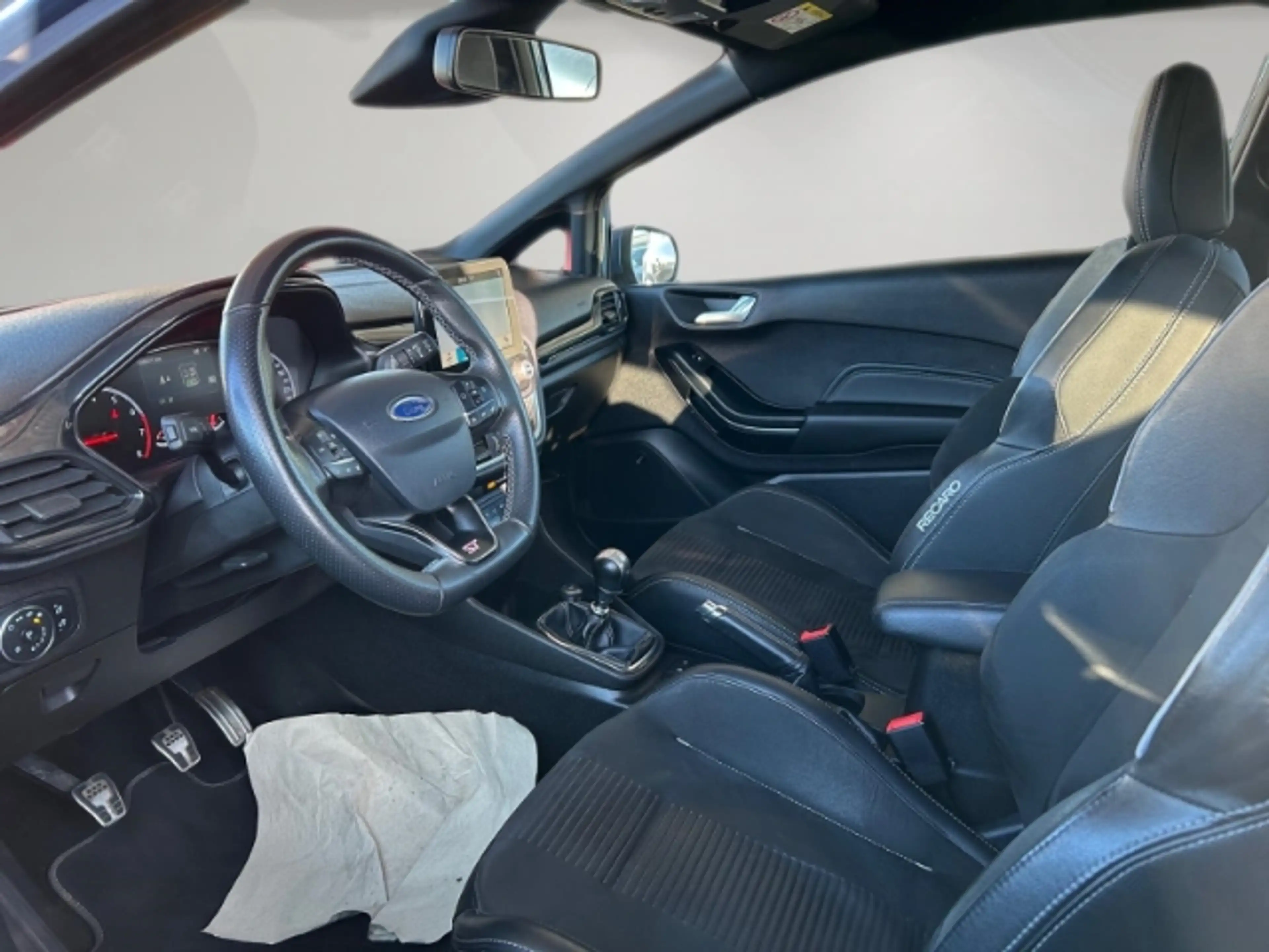 Ford Fiesta ST Navi SHZ Soundsystem B & O Apple CarPlay Androi — photo 7