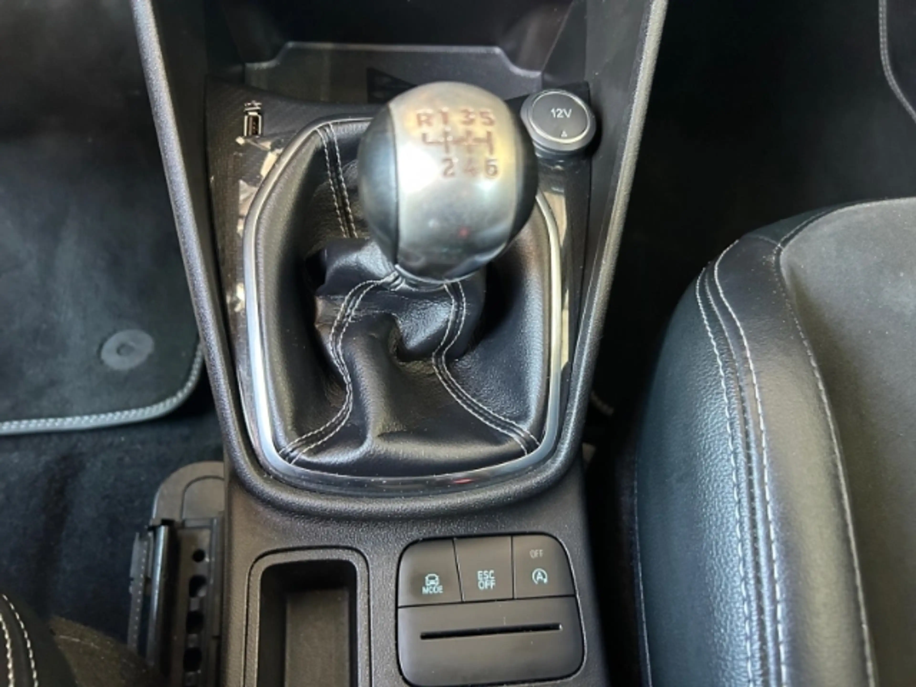 Ford Fiesta ST Navi SHZ Soundsystem B & O Apple CarPlay Androi — photo 16