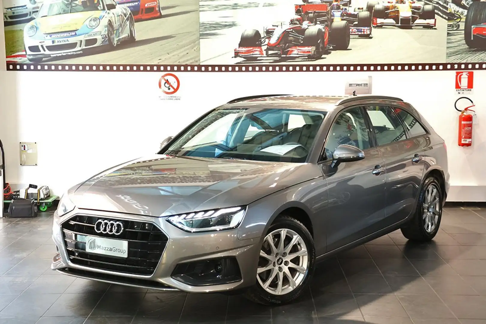 Audi A4 35 TDI Avant S-Tronic Business - VIRTUAL/FULL LED Grigio - 1