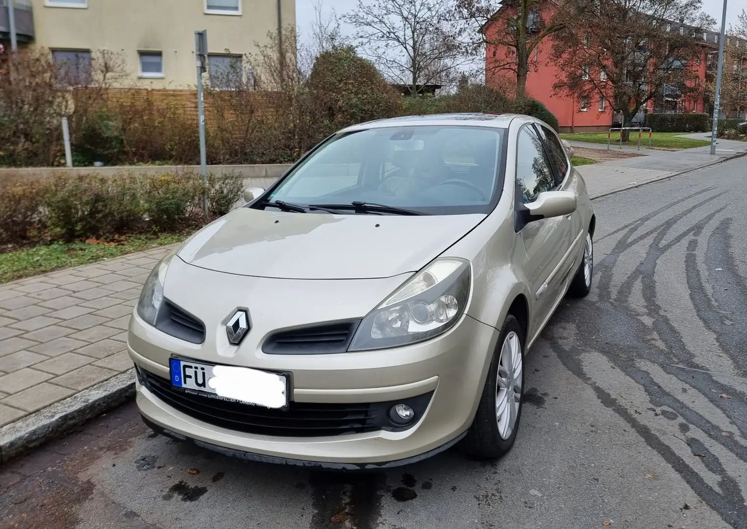 Renault Clio 1.6 16V ESP Aut. Initiale Beige - 2