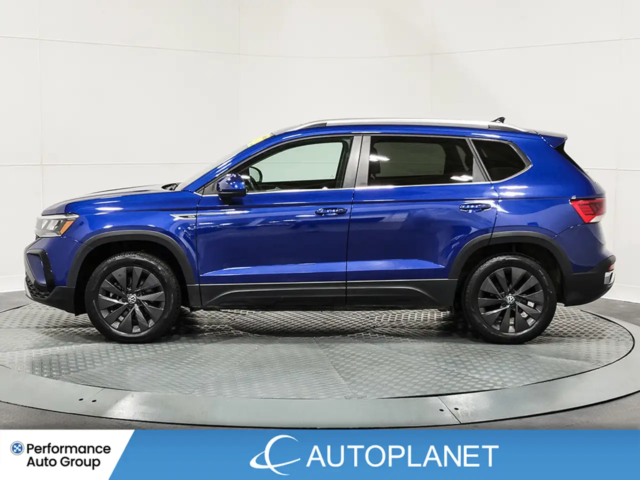 Volkswagen Taos photo Volkswagen Taos