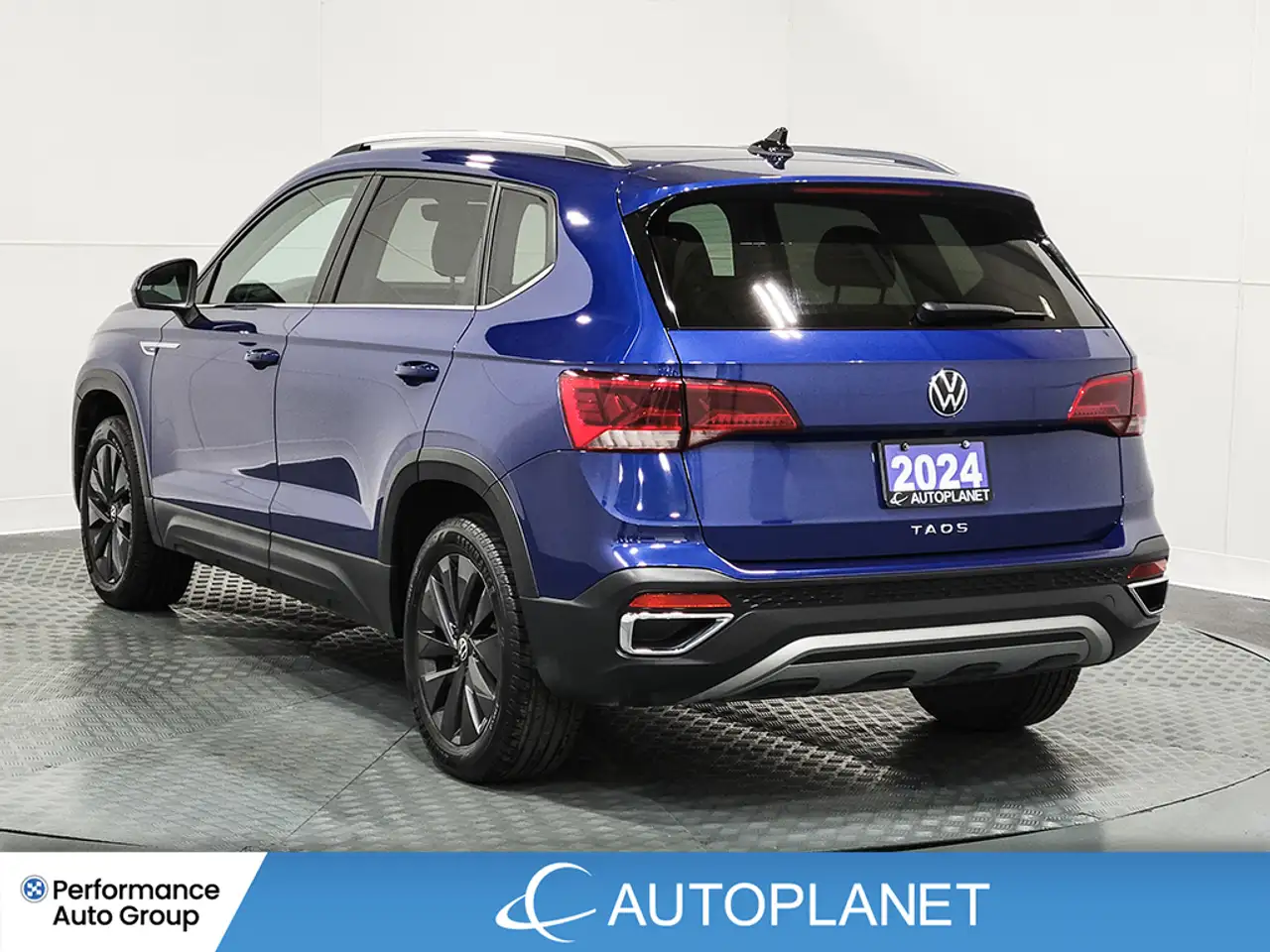 Volkswagen Taos photo Volkswagen Taos