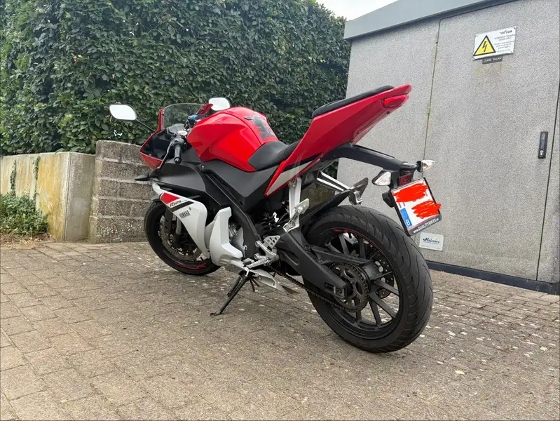 Yamaha YZF-R125 - foto 4