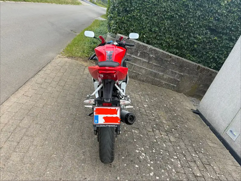 Yamaha YZF-R125 - foto 5