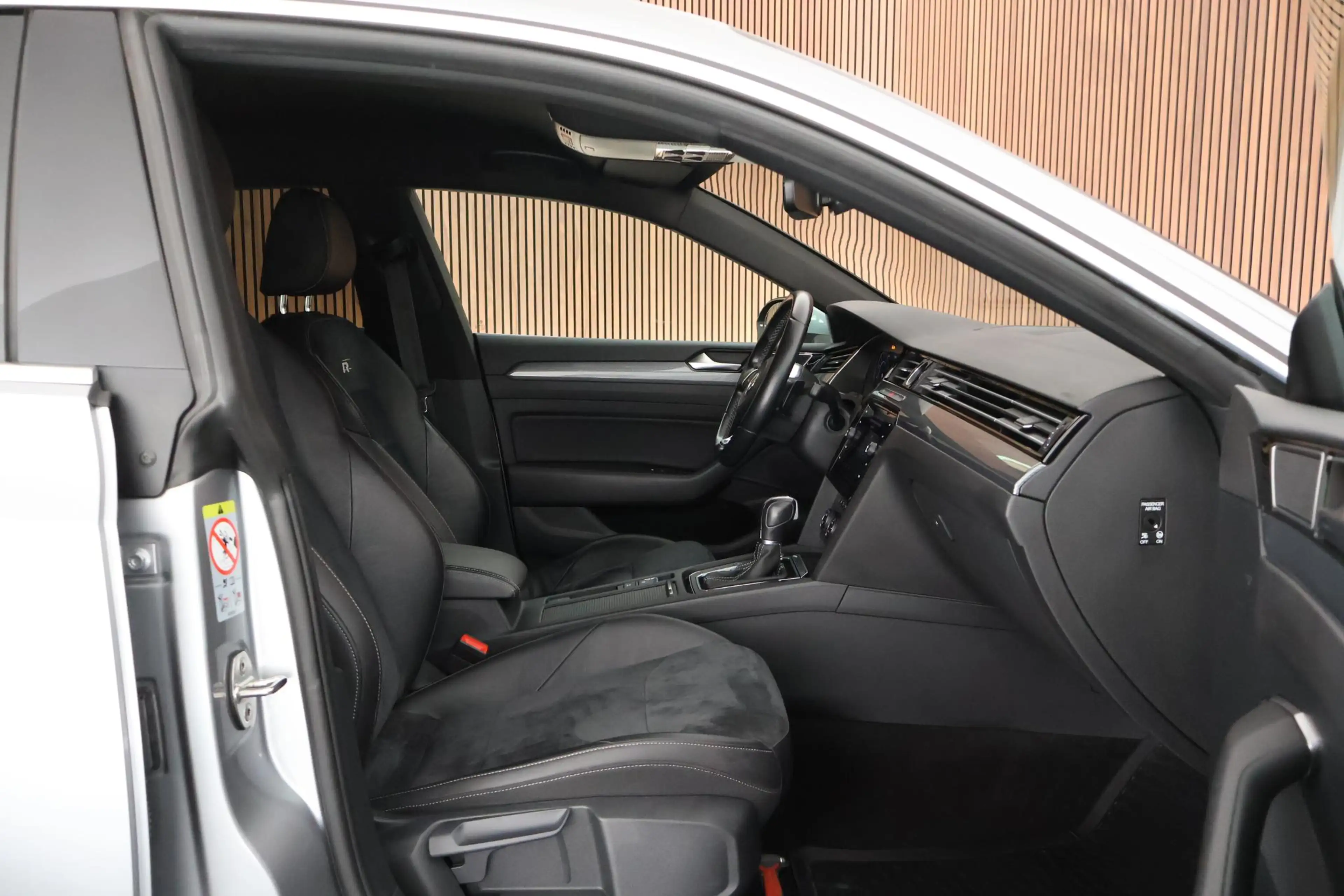 Volkswagen Arteon 1.5 TSI 150pk DSG 2x R-Line Trekhaak Stoelverwarmi — photo 11