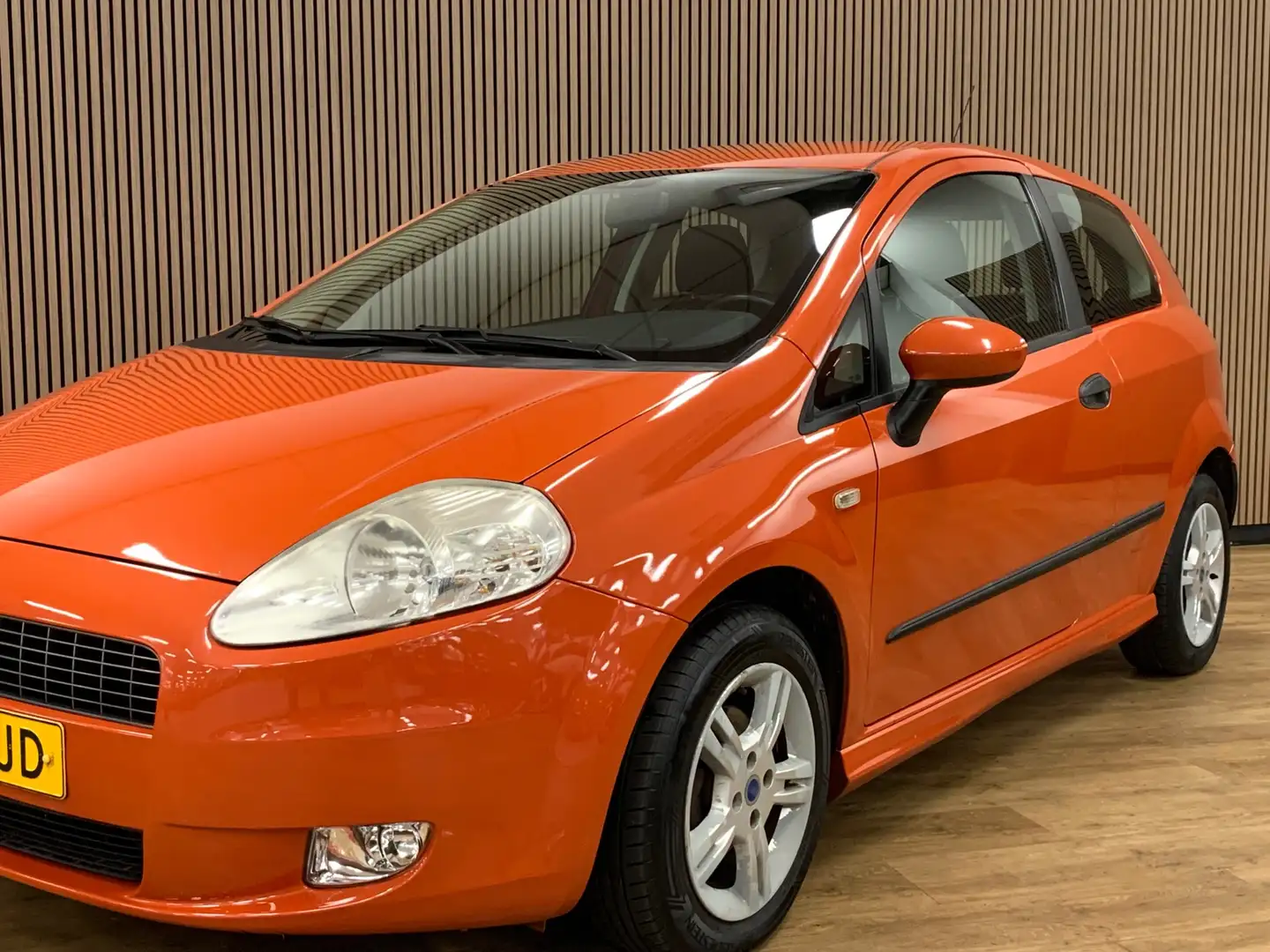 Fiat Grande Punto 1.2 Edizione Cool|Airco|Nieuwstaat| Orange - 2