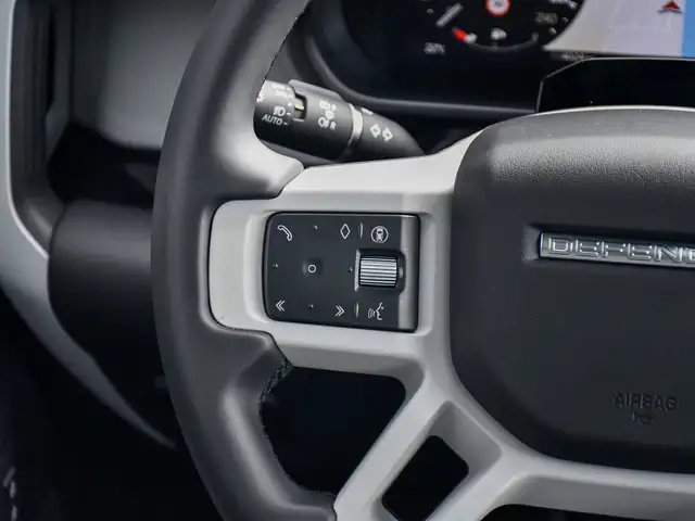 Land Rover Defender view 14