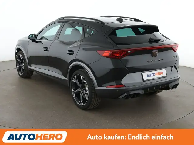 Cupra Formentor view 4