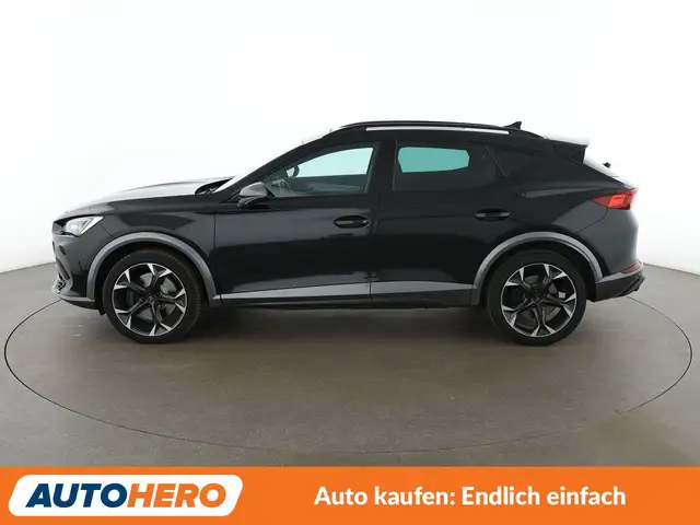 Cupra Formentor view 3