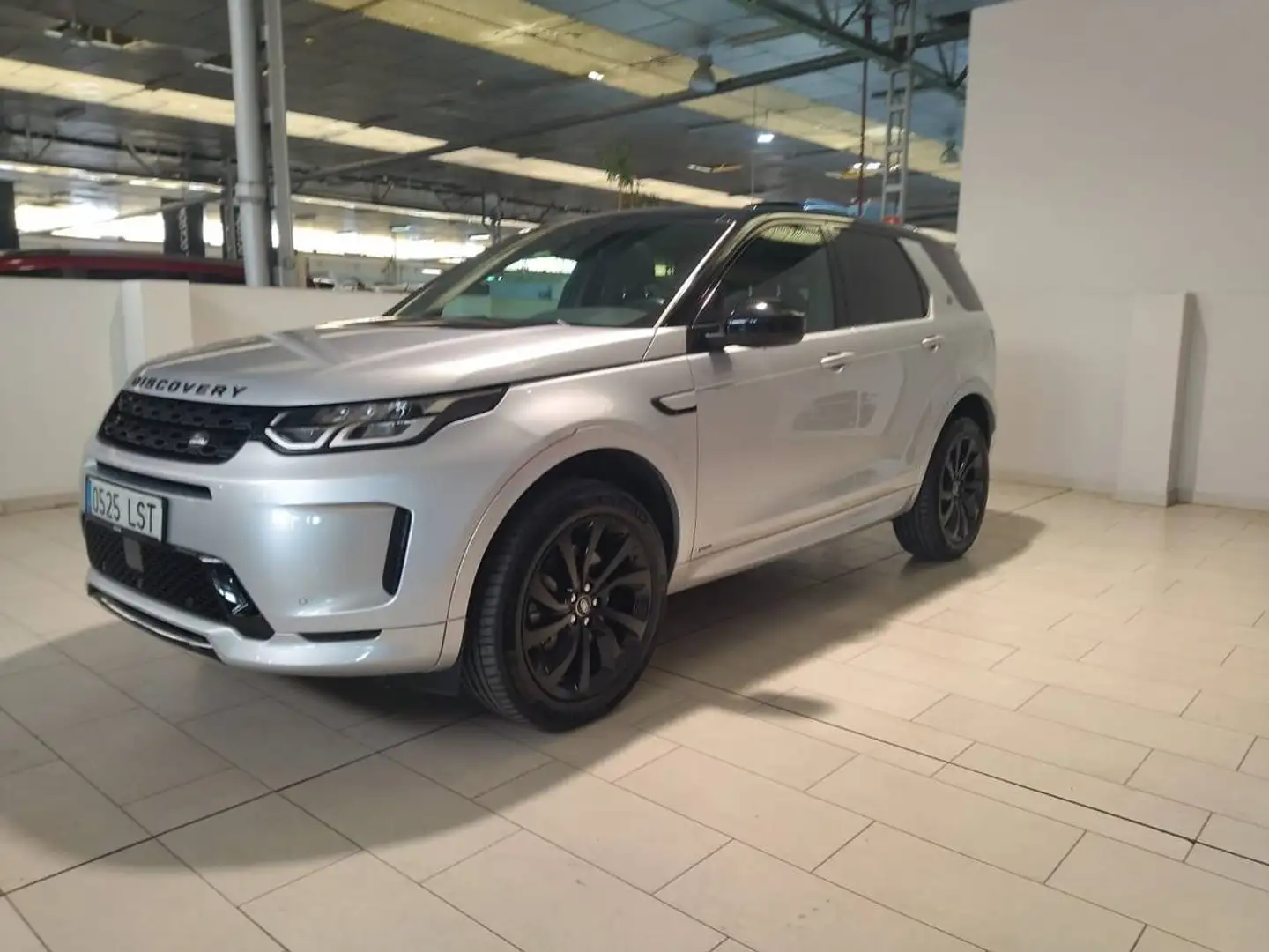 Land Rover Discovery Sport 2.0D TD4 MHEV R-Dynamic Base AWD Auto 163 Gris - 2