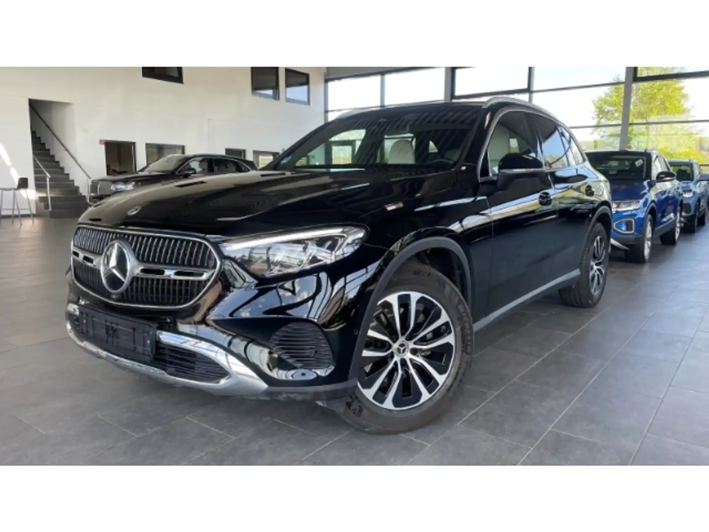 Mercedes-Benz GLC 200 4Matic Navi Leder LED El.Heckklappe Spurhalteass. Noir - 1