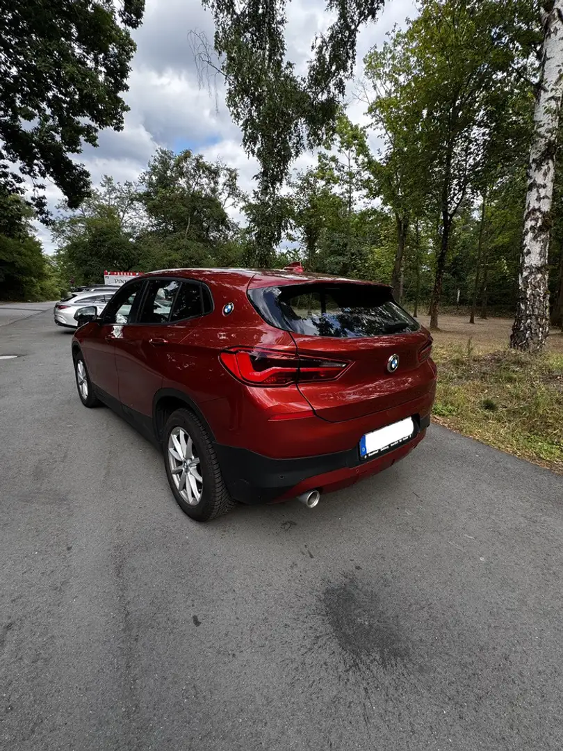 BMW X2 sDrive 18 i Advantage Portocaliu - 1