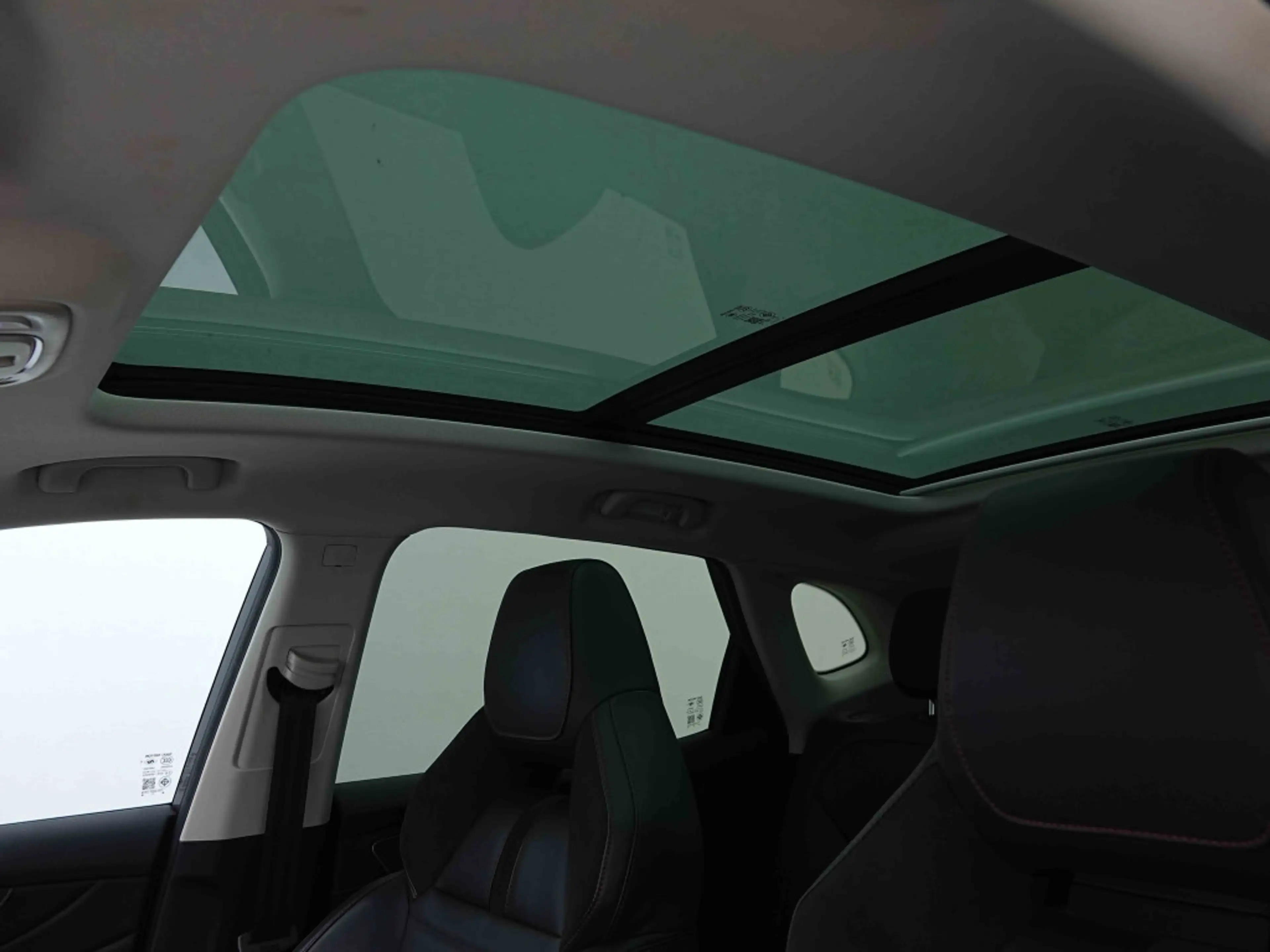 MG HS 1.5 T-GDi 162 Luxury | Pano | Leather | 360Cam | GPS | LED | ALU18 — photo 10