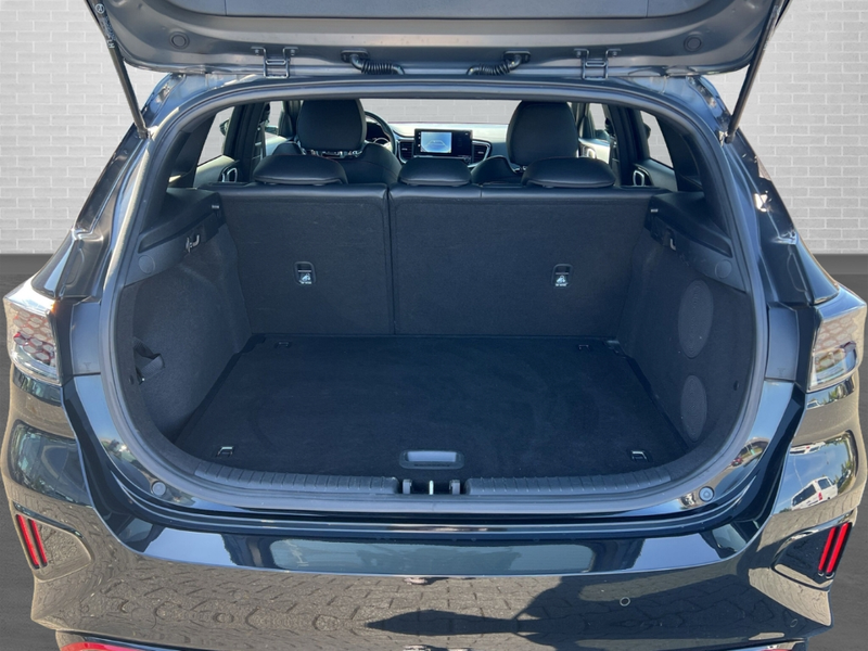 Kia Ceed / cee'd 1.6T GT +Allwetter Navi JBL Alcantara LED SH LH PD — photo 15