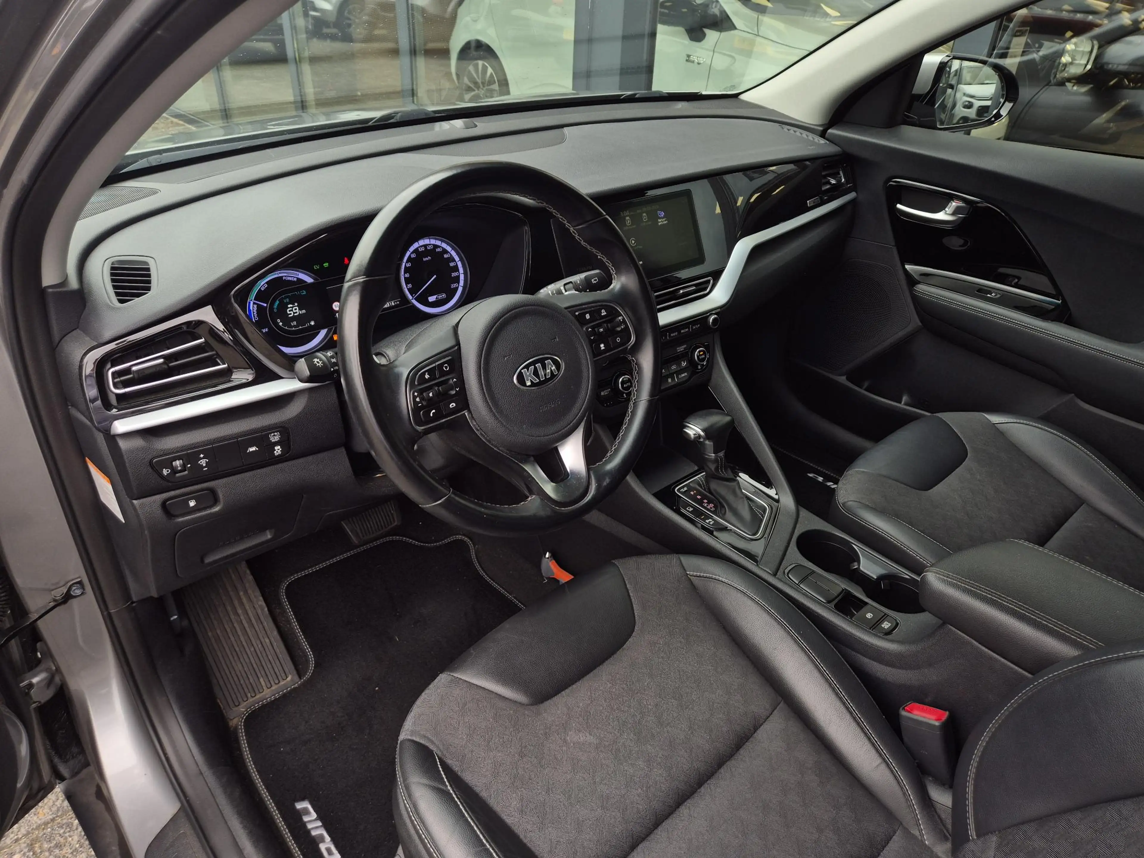 Kia Niro 1.6 GDi Hybrid DynamicLine | Automaat | Trekhaak | — photo 26