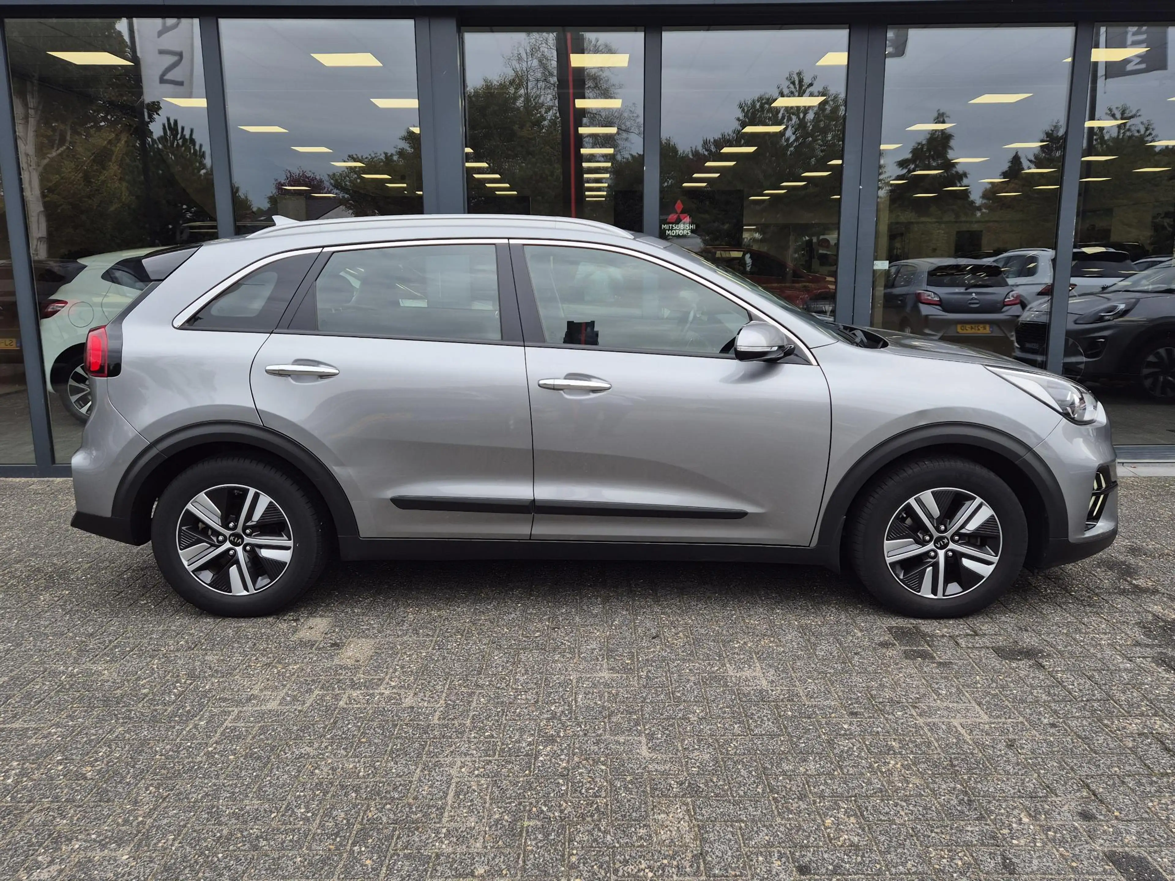 Kia Niro 1.6 GDi Hybrid DynamicLine | Automaat | Trekhaak | — photo 18