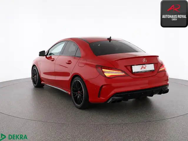 Mercedes-Benz Cla view 3