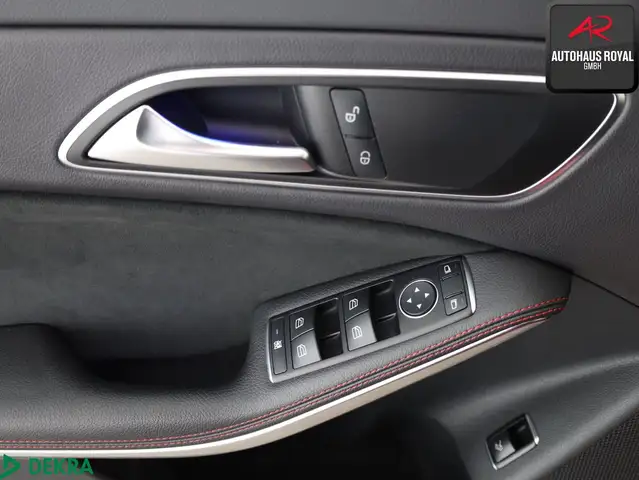 Mercedes-Benz Cla view 14