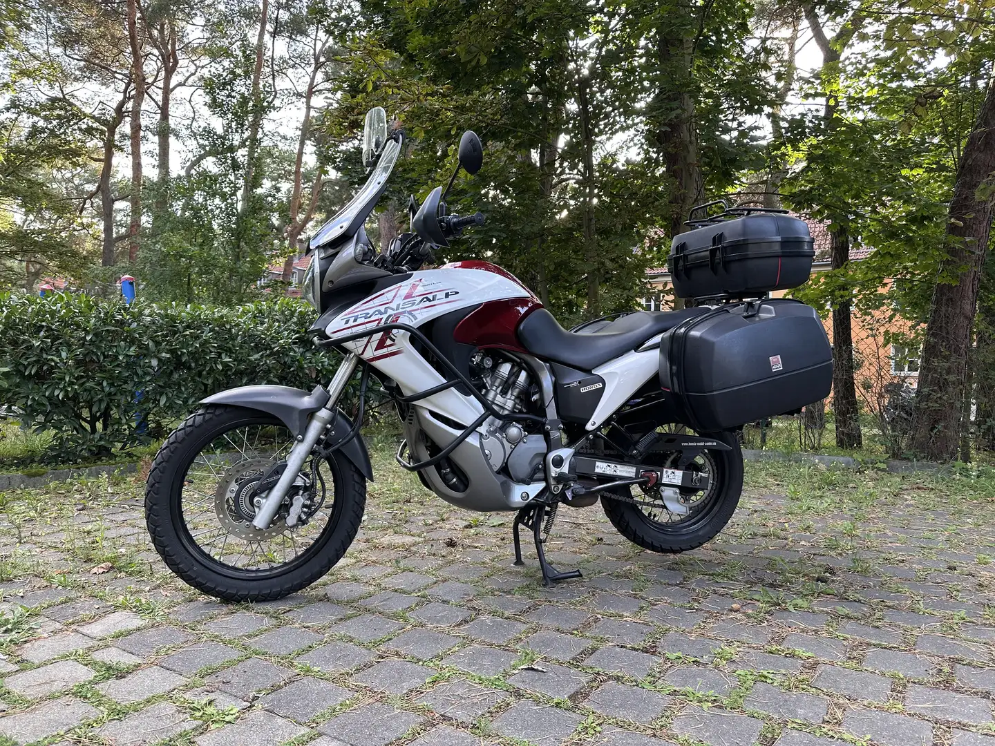 Honda Transalp 700 / 16k km / TÜV neu / Sehr viele Extras Roşu - 2
