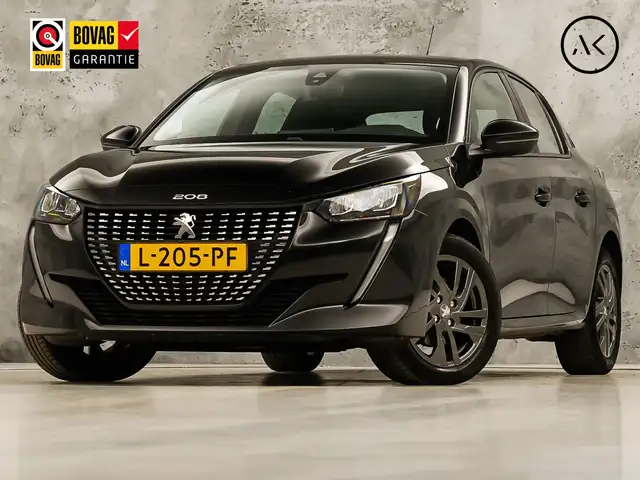 Peugeot 208 1.2 PureTech Sport Automaat (APPLE CARPLAY, KEYLES