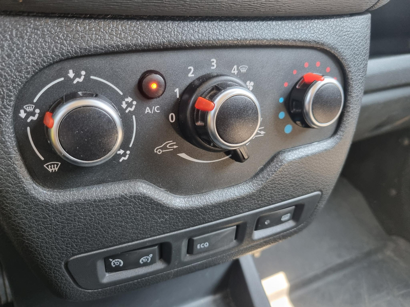 Dacia Dokker 1.3 TCe Comfort AIRCO / NAVI / CAMERA / CRUISE — photo 17