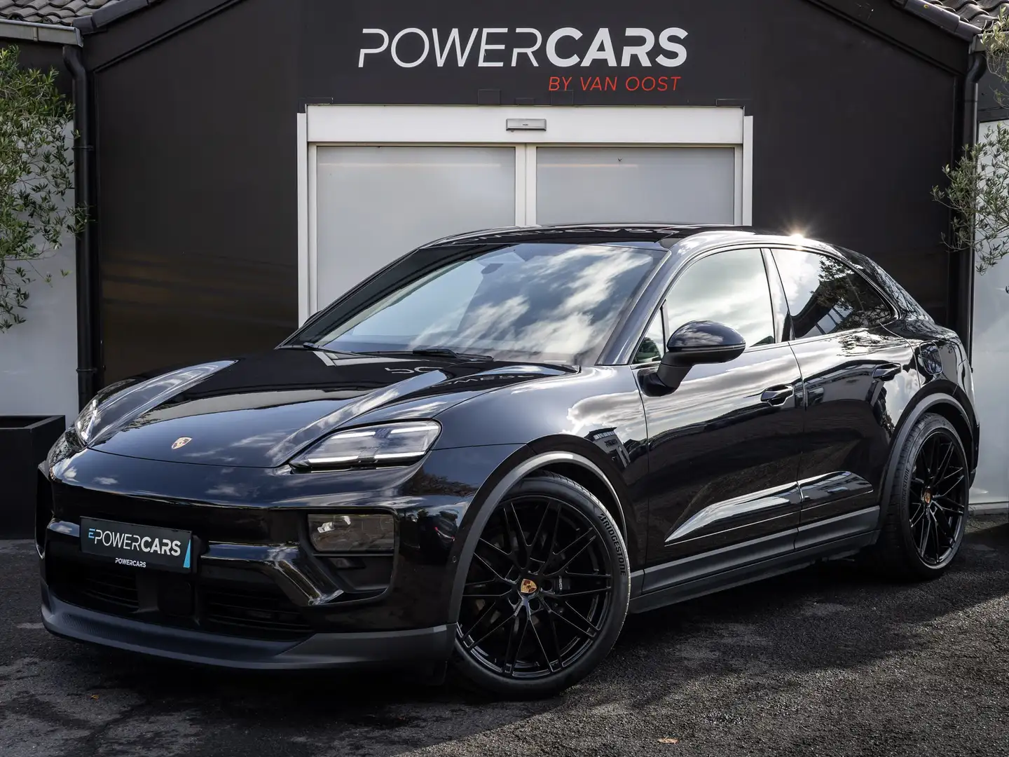 Porsche Macan 4 | Full Black | Pano | Luchtvering | Trekhaak Nero - 2