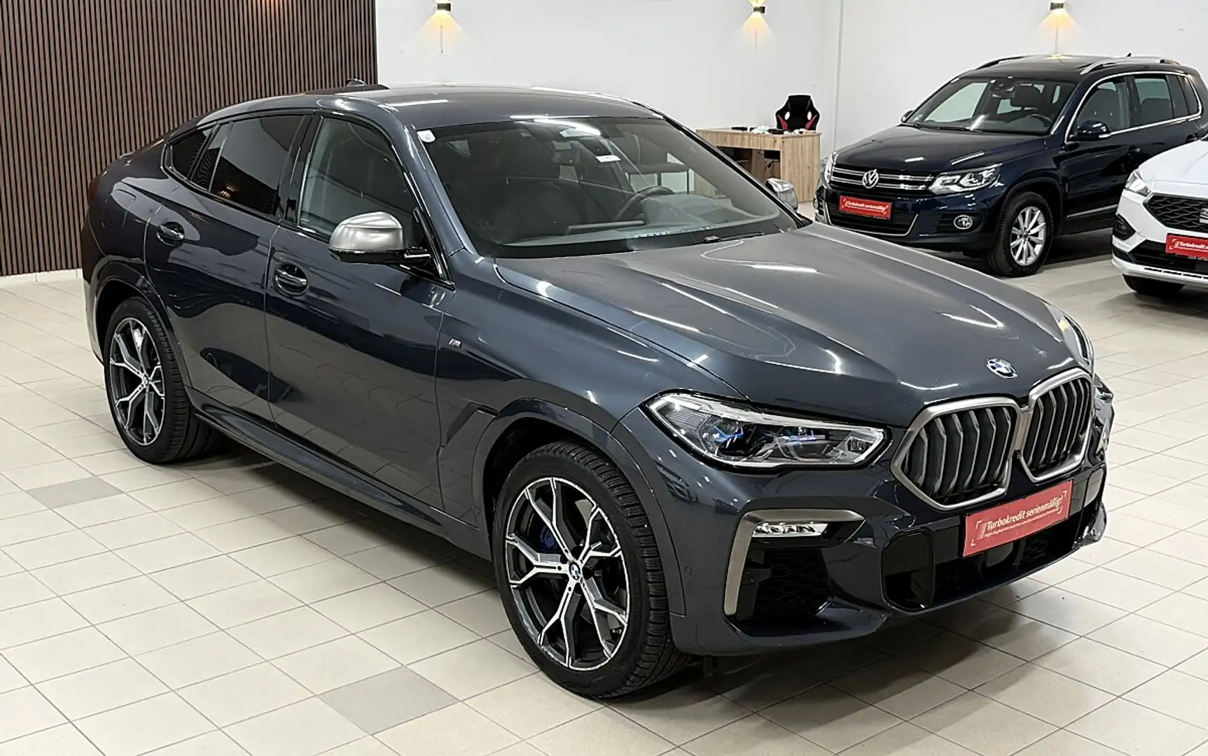 BMW X6 M 50d Aut.*Mega Ausstattung* Grau - 2